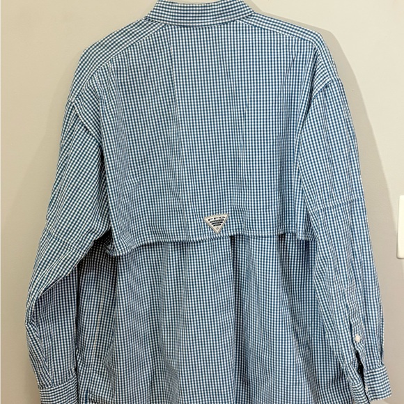 Columbia Men's Light Blue Gingham Shirt - Picture 5 of 10